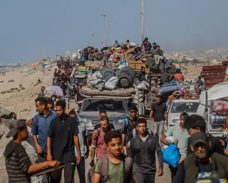 Israeli Forces Attempt to Compel Residents Away of Gaza City as Ground Offensive Continues